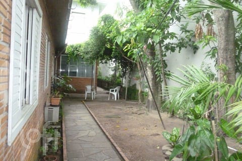 Image 6 - 251399